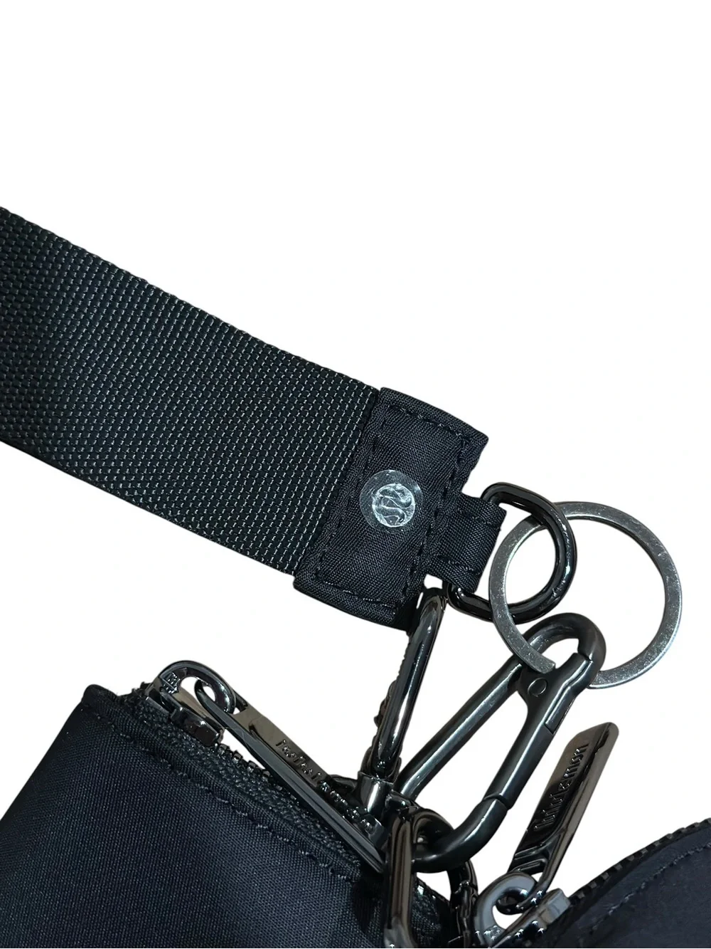 NWOT Lululemon Athletica Black Wristlet Tech Pouch Set for Men